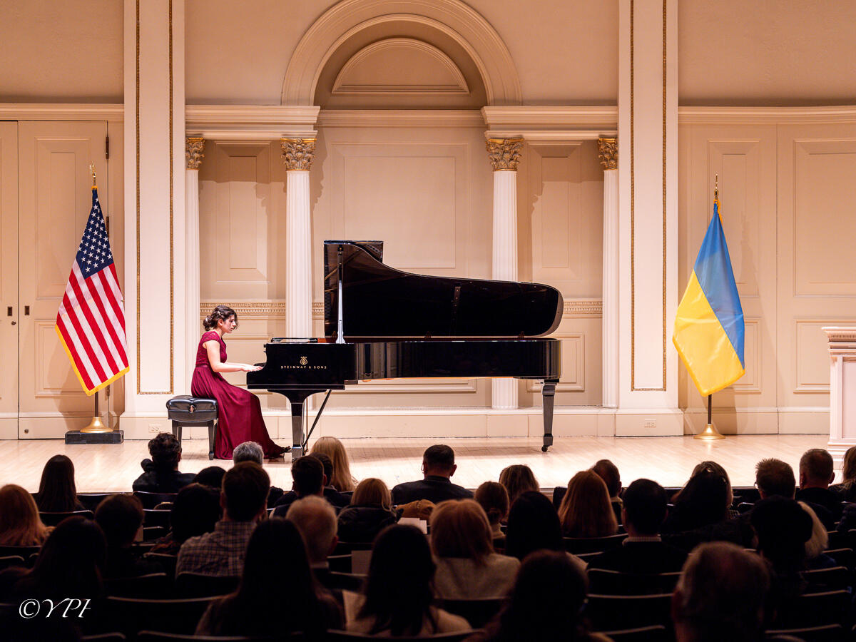 Eva Kukreja Eva Kukreja