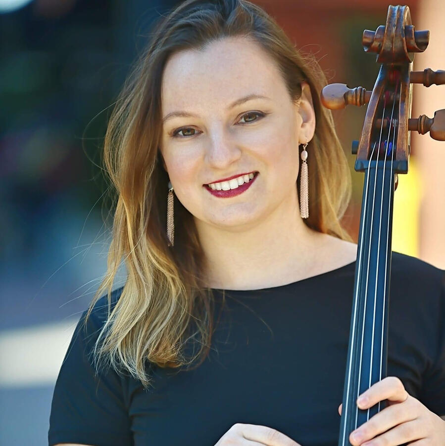 Valeriya Sholokhova Valeriya Sholokhova